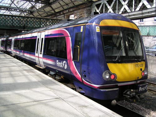 First Scot Rail es la compañía de trenes que opera en Escocia