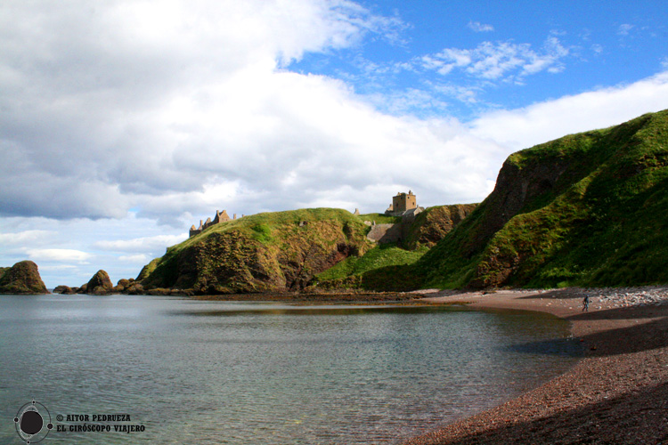 Playa del Castillo de Dunnottar